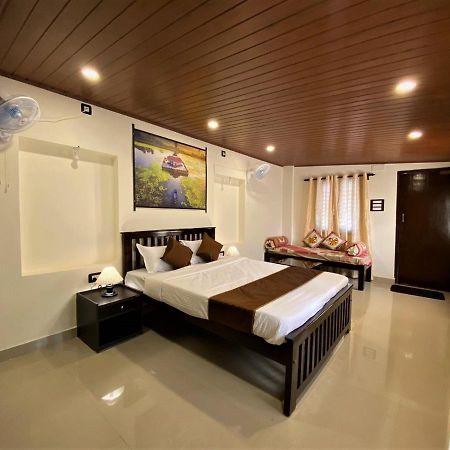 Udupi Inn Екстер'єр фото